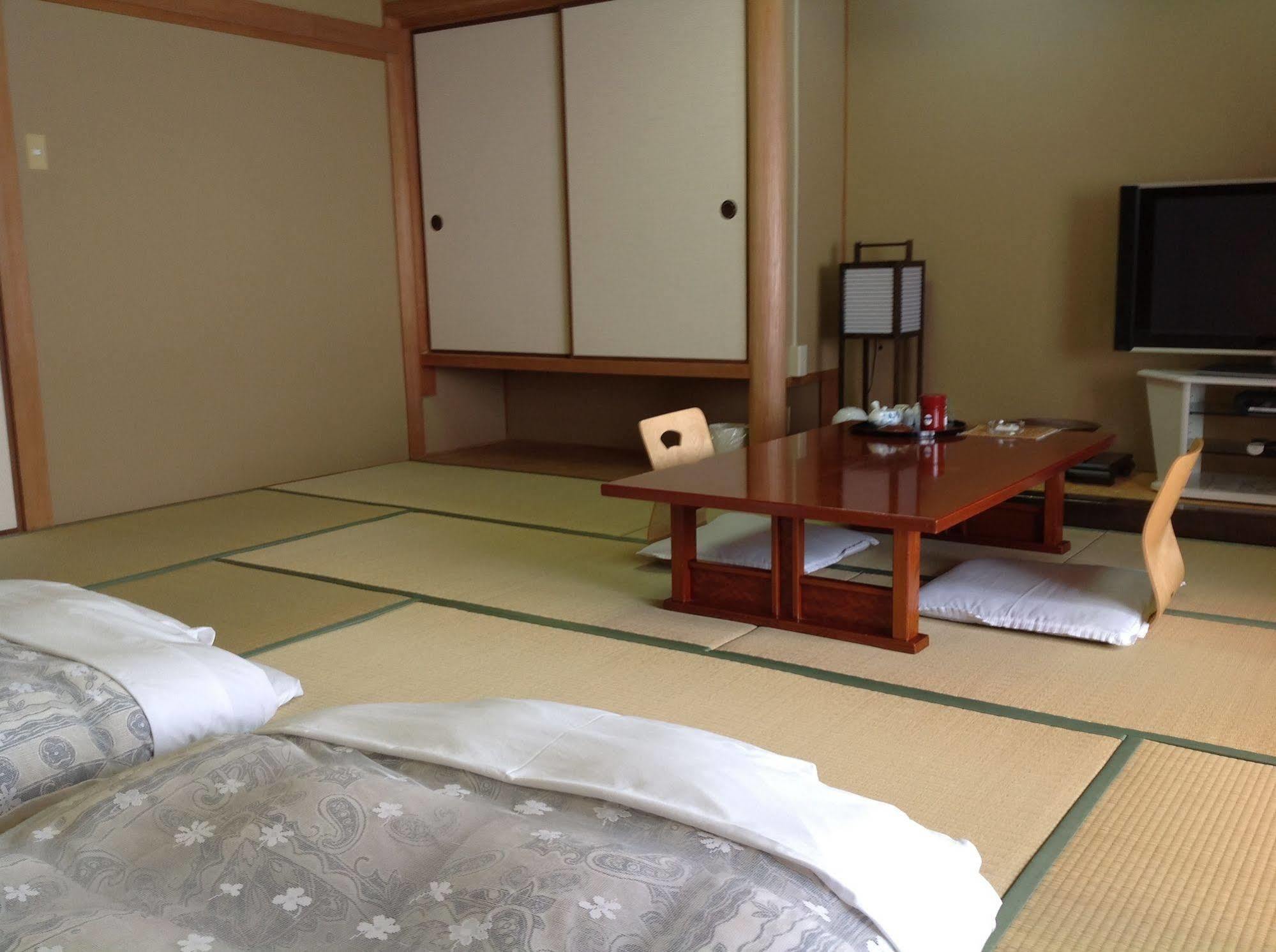 酒店 岡山广场华盛顿饭店 3*